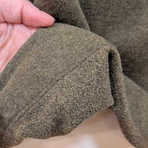 Clear Wing Johnny Collar Pullover Boxy Sweatshirt - Picture 5 of 8